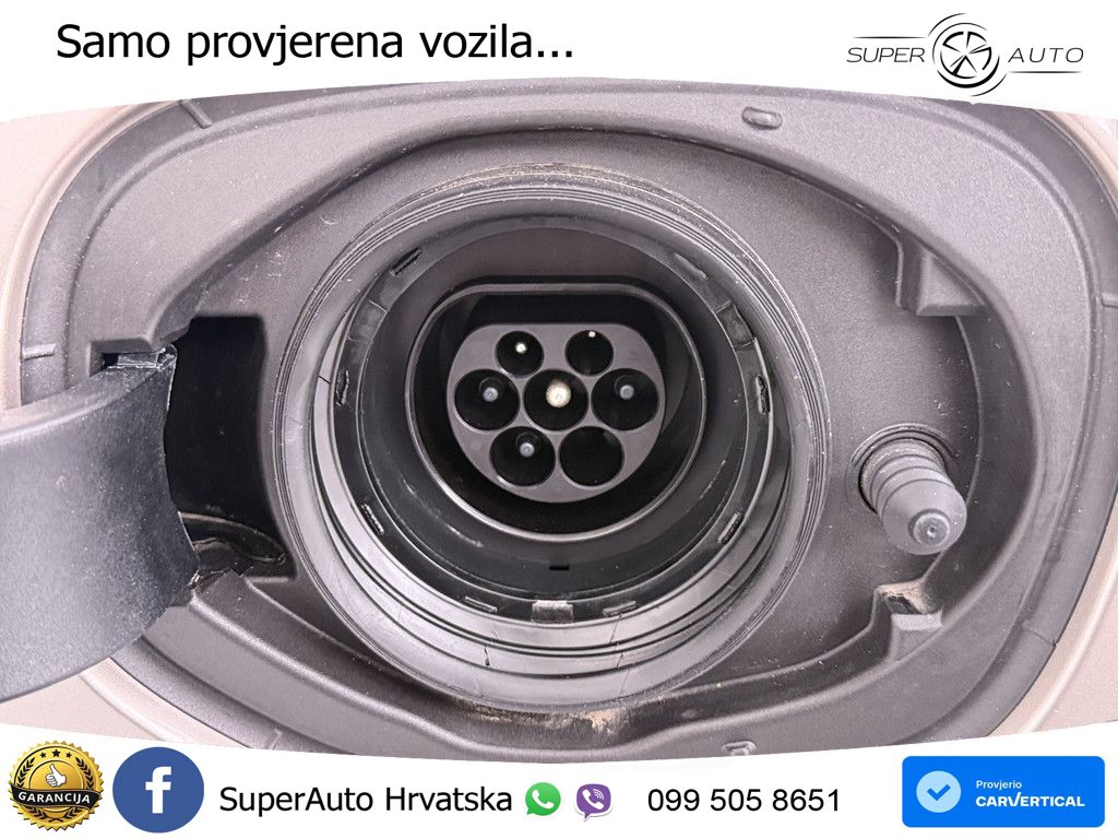 Volvo XC60 T8 AWD Geartronic ACC+HEAD+4xGR SJED+360+PANO