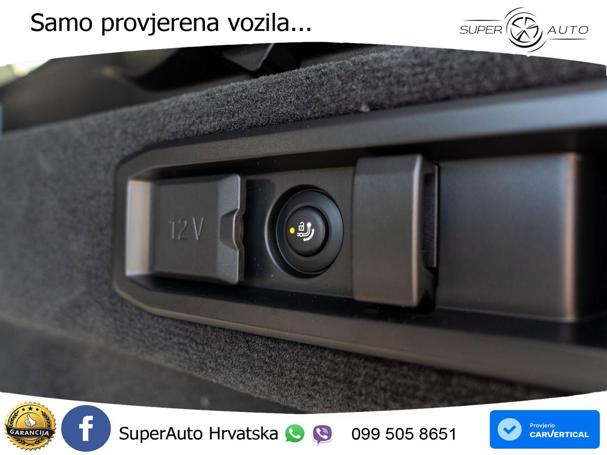 BMW 550e Touring (489 KS) xDrive Steptronic ACC+HEAD+4xGR SJED+360+PANO