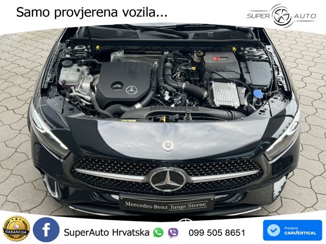 Mercedes-Benz A 180 7G-DCT AMG