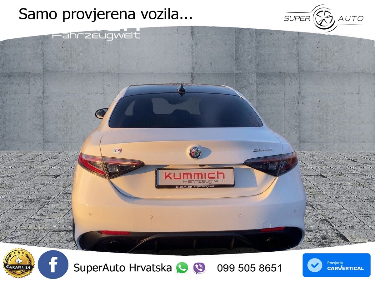 Alfa Romeo Giulia 2.0 Turbo (280 KS) Q4 Automatic LED+GR SJED+ACC