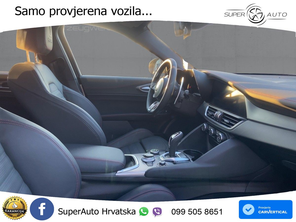 Alfa Romeo Giulia 2.0 Turbo (280 KS) Q4 Automatic LED+GR SJED+ACC
