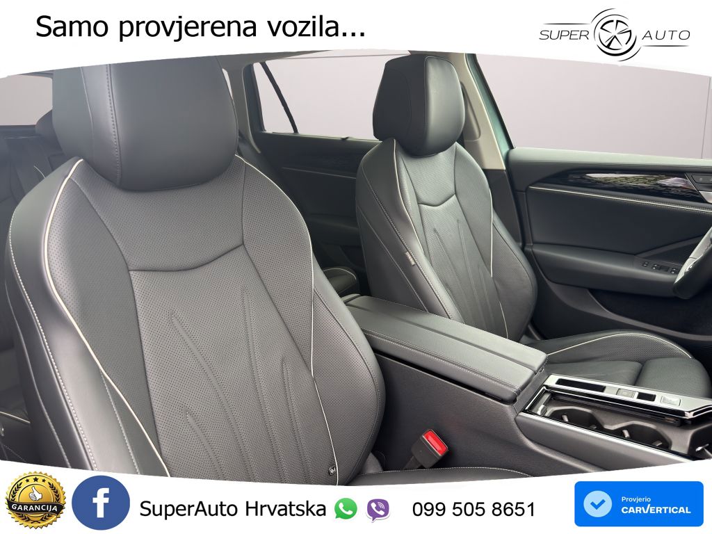 Volkswagen Passat Variant 1.5 TSI (272 KS) eHybrid DSG Elegance LED+GR SJED+ACC