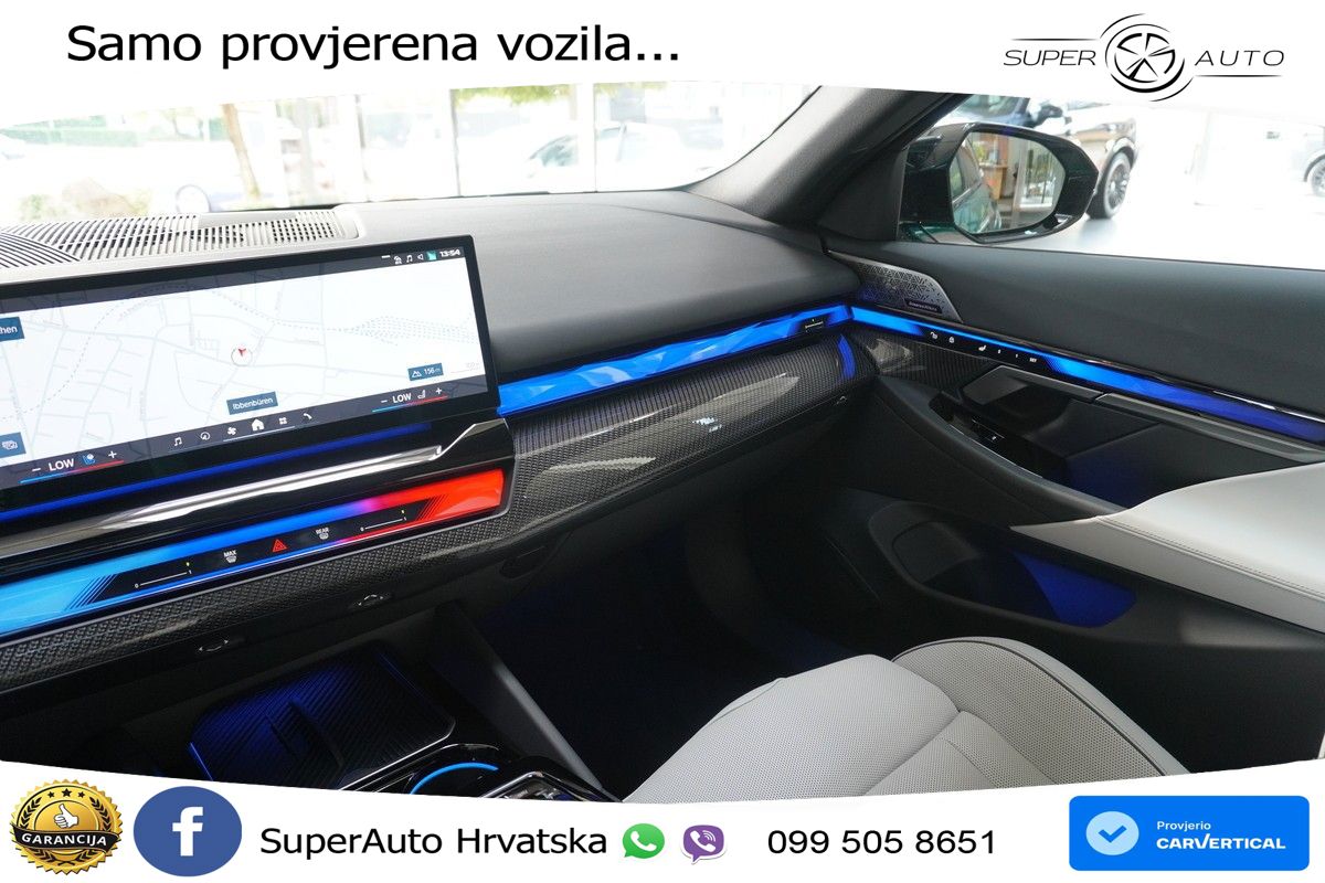 BMW M5 Touring 4.4 V8 (727 KS) xDrive Steptronic ACC+HEAD+4xGR SJED+360+PANO