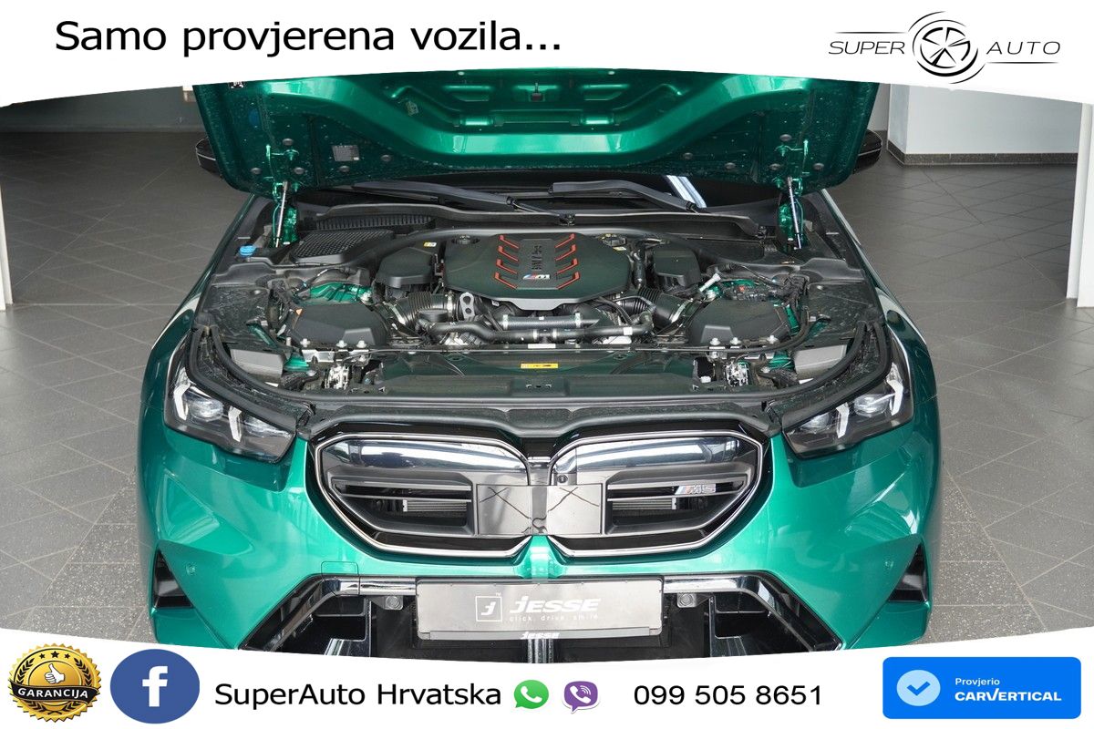 BMW M5 Touring 4.4 V8 (727 KS) xDrive Steptronic ACC+HEAD+4xGR SJED+360+PANO