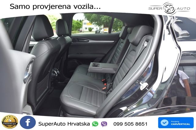 Alfa Romeo Stelvio 2.0 Turbo (280 KS) Q4 Automatic LED+GR SJED+ACC