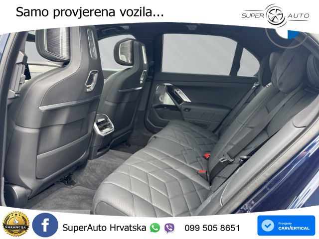 BMW 740d (299 KS) xDrive Steptronic ZRAČNI+ACC+GR SJED+KAM+PANO