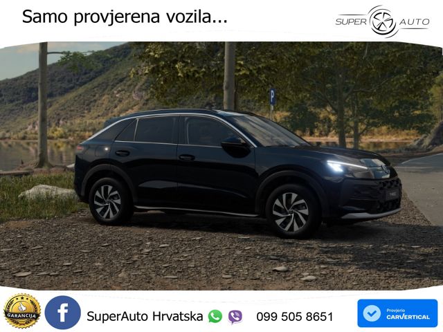 Volkswagen T-Roc 1.5 eTSI (150 KS)  DSG LED+GR SJED+ACC