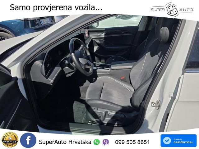 Volkswagen Passat Variant 1.5 TSI (204 KS) eHybrid DSG Business LED+ACC