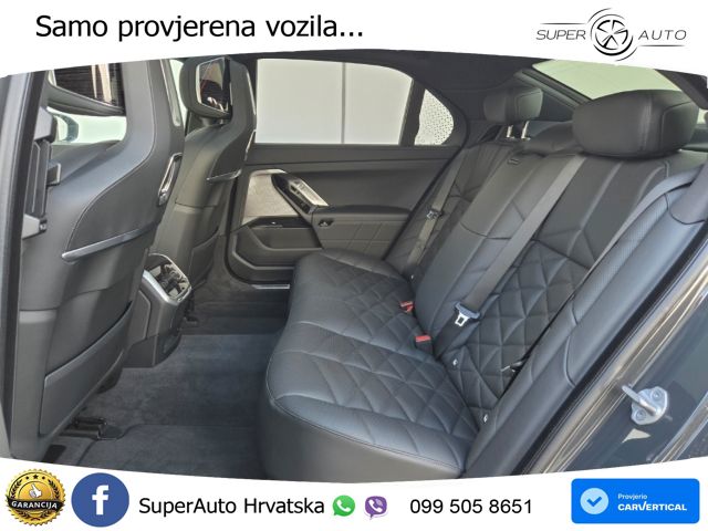 BMW 740d (299 KS) xDrive Steptronic M Sport ACC+HEAD+4xGR SJED+360+PANO