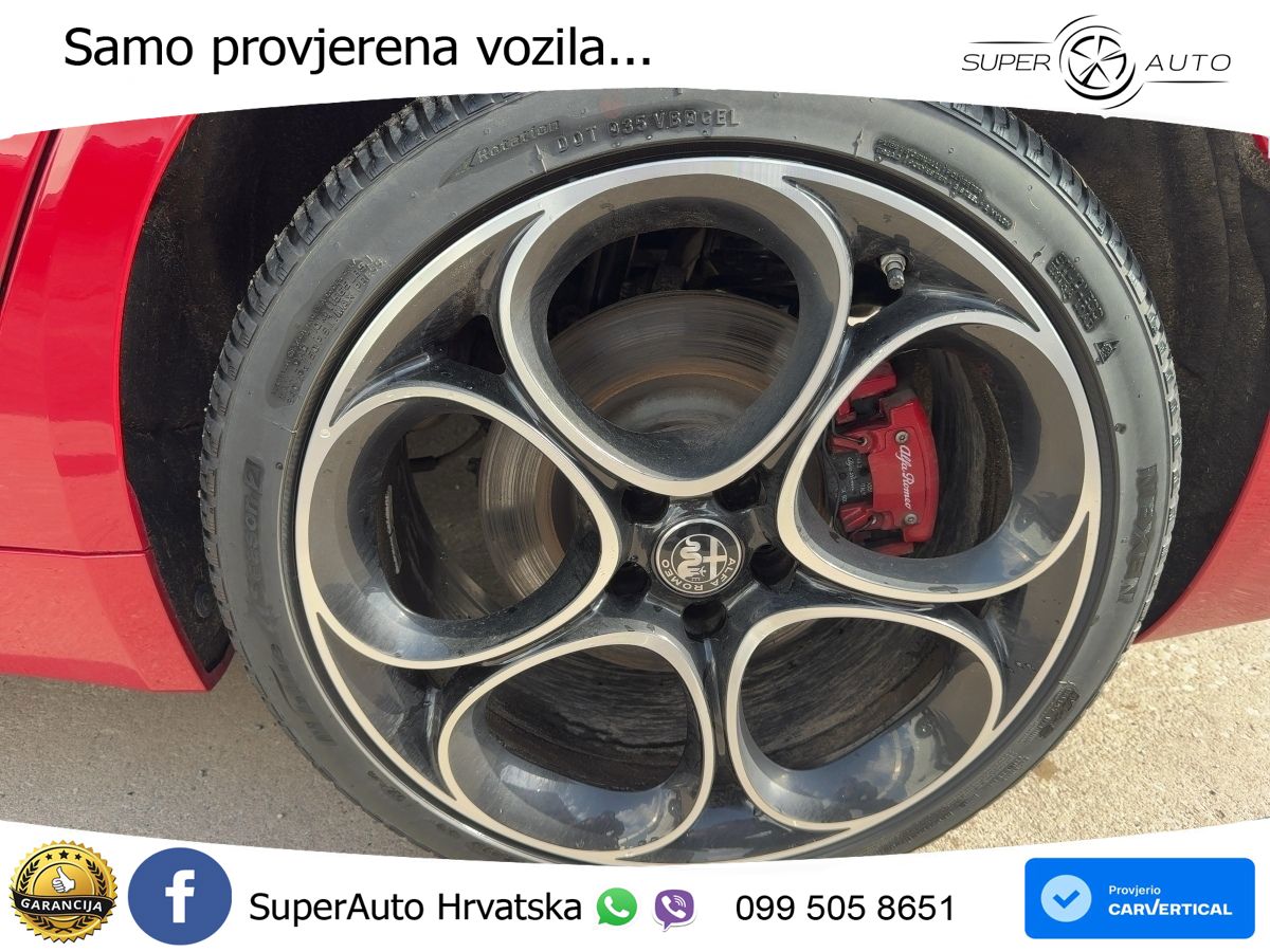 Alfa Romeo Giulia 2.0 Turbo (280 KS) Q4 Automatic