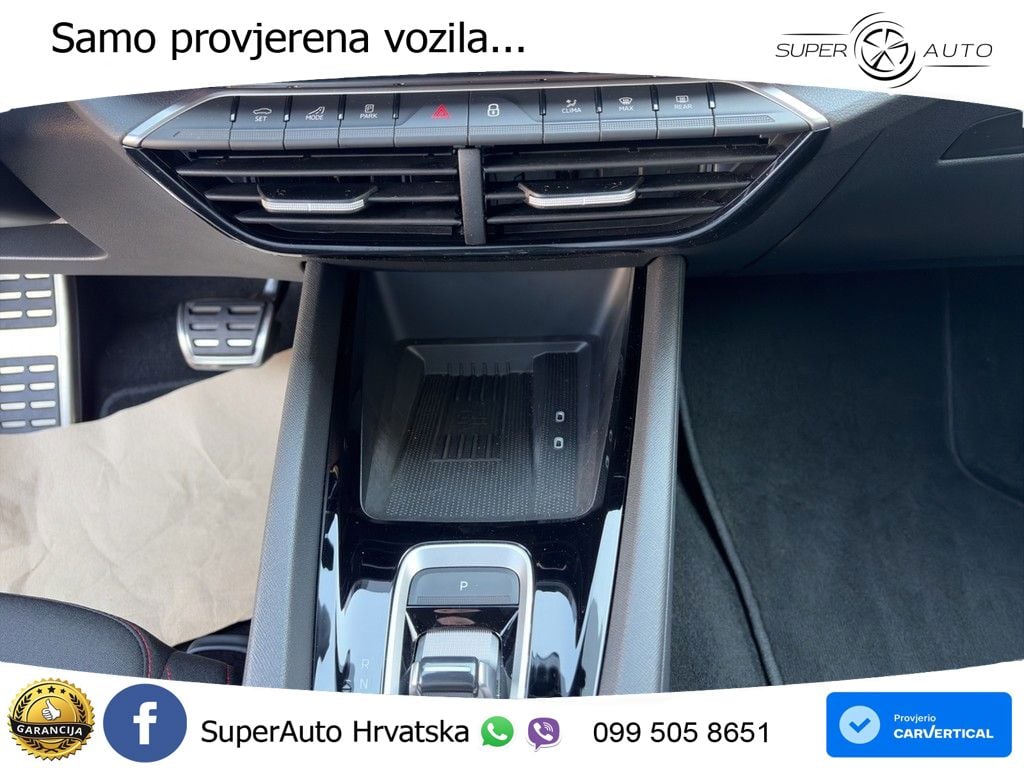 Škoda Octavia Combi RS 2.0 TSI (265 KS) DSG LED+GR SJED+ACC
