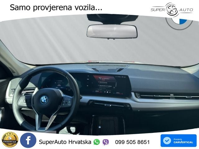 BMW iX1 66.5 kWh (204 KS) eDrive20 LED+GR SJED+ACC