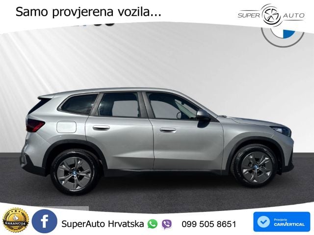 BMW iX1 66.5 kWh (204 KS) eDrive20 LED+GR SJED+ACC