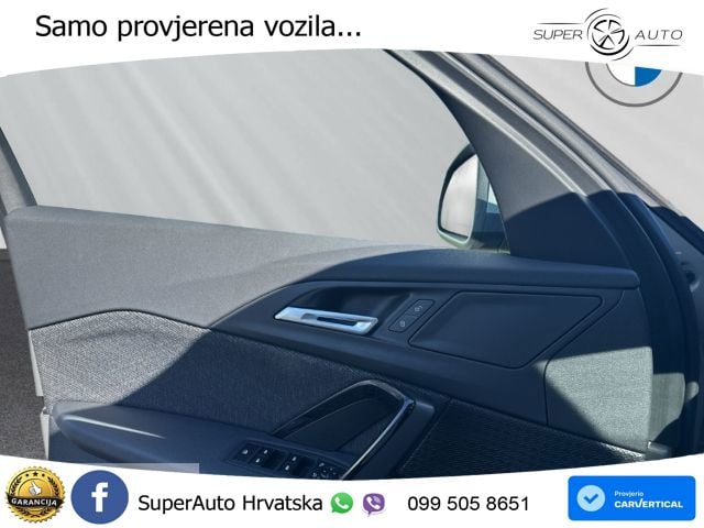 BMW iX1 66.5 kWh (204 KS) eDrive20 LED+GR SJED+ACC