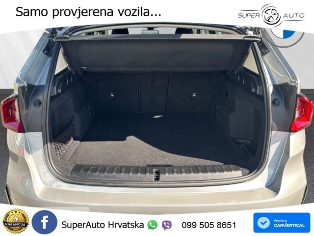 BMW iX1 66.5 kWh (204 KS) eDrive20 LED+GR SJED+ACC