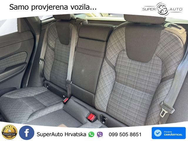 Volvo XC60 B4 Diesel AWD Geartronic LED+GR SJED+ACC