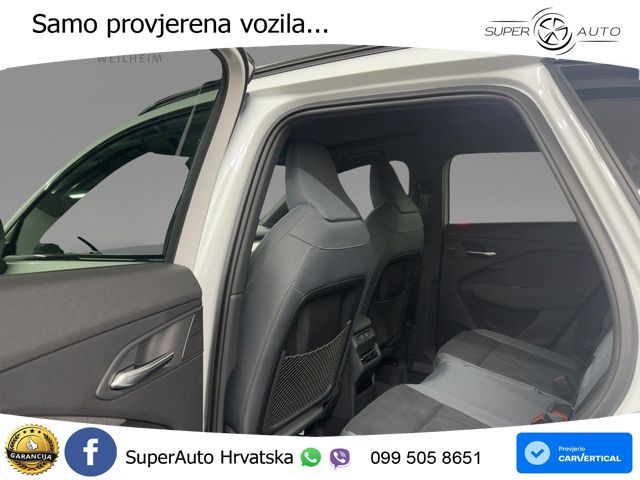 Audi Q3 2.0 TFSI (265 KS) quattro S tronic LED+GR SJED+ACC