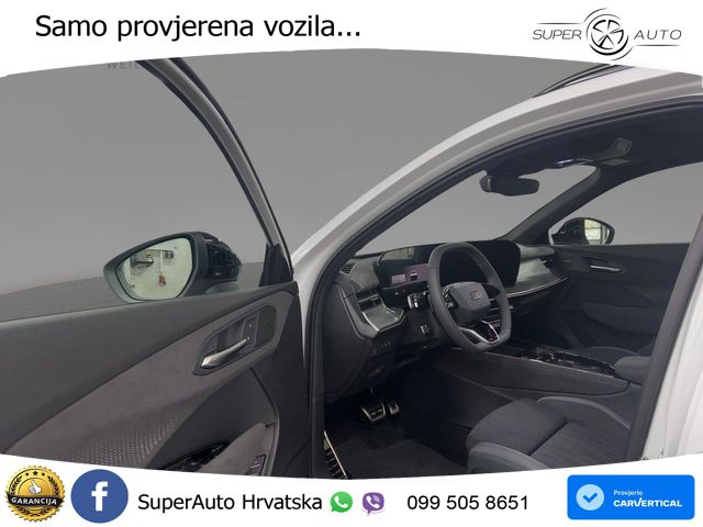 Audi Q3 2.0 TFSI (265 KS) quattro S tronic LED+GR SJED+ACC