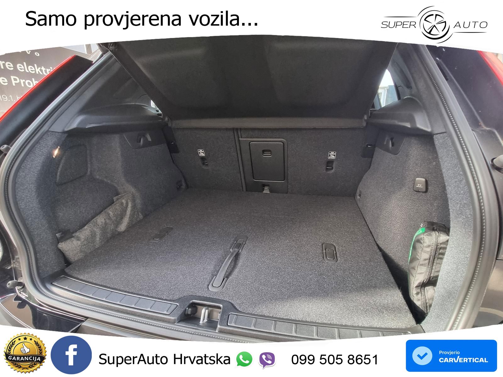 Volvo XC40 2.0 B4 197 KS Automatic ACC+GR SJED+360+PANO
