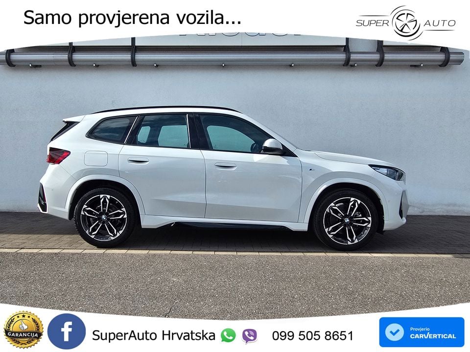 BMW X1 20i (170 KS) sDrive Steptronic LED+GR SJED+ACC