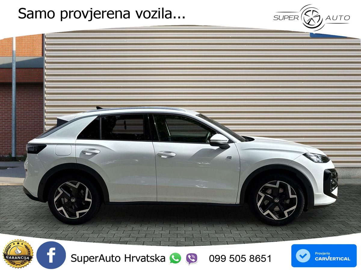 Volkswagen T-Roc II 1.5 eTSI (150 KS)  DSG LED+GR SJED+ACC