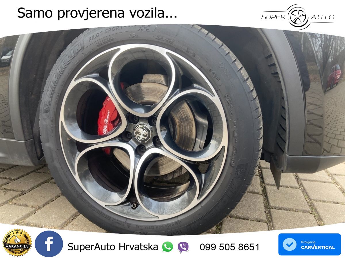 Alfa Romeo Stelvio 2.0 Turbo (280 KS) Q4 Automatic LED+GR SJED+ACC