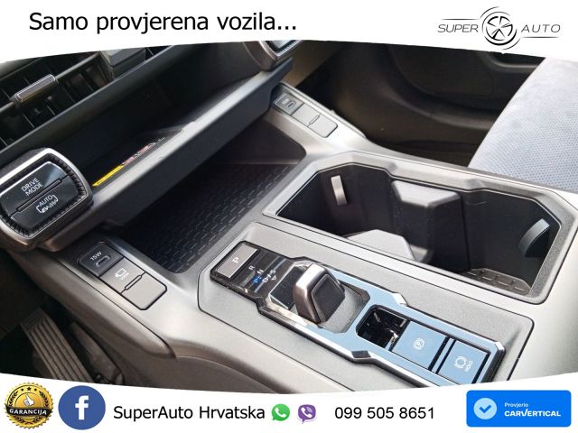 Toyota RAV4 2.5 (272 KS) Hybrid ECVT Style LED+GR SJED+ACC
