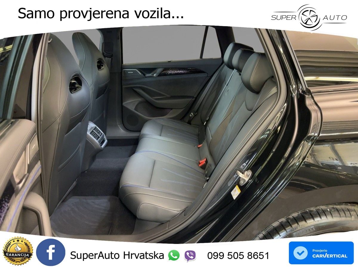 Volkswagen Passat Variant 1.5 TSI (272 KS) eHybrid DSG R-Line LED+GR SJED+ACC