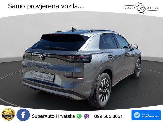Volkswagen T-Roc 1.5 eTSI (116 KS)  DSG LED+GR SJED+ACC
