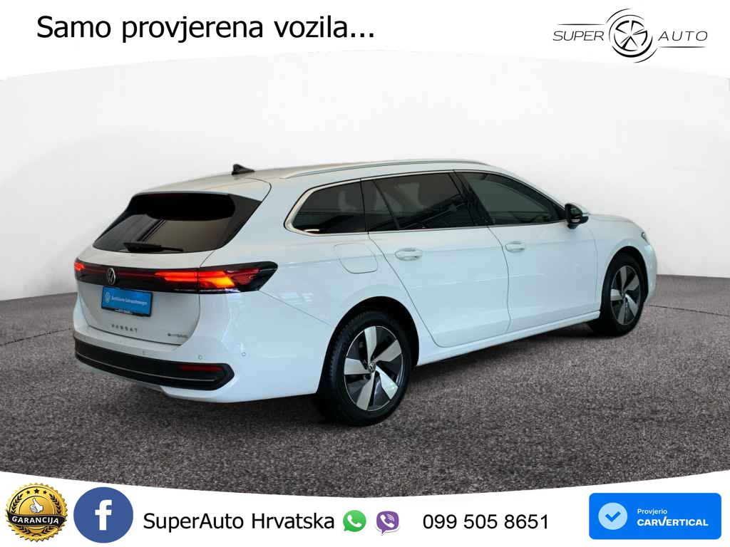 Volkswagen Passat Variant 1.5 TSI (204 KS) eHybrid DSG Business LED+GR SJED+ACC