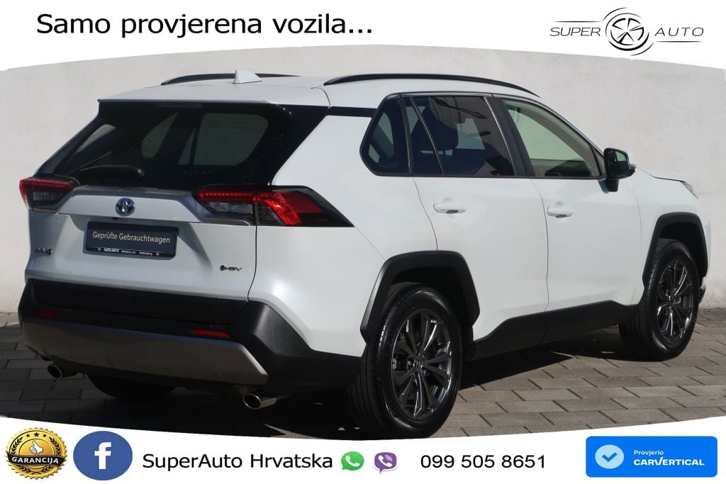 Toyota RAV4 2.5 (218 KS) Hybrid eCVT Team Deutschland LED+GR SJED+ACC