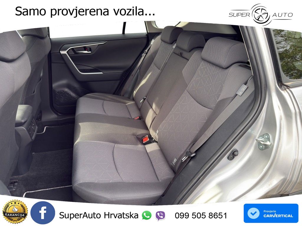 Toyota RAV4 2.5 (222 KS) Hybrid E-Four e-CVT LED+GR SJED+ACC
