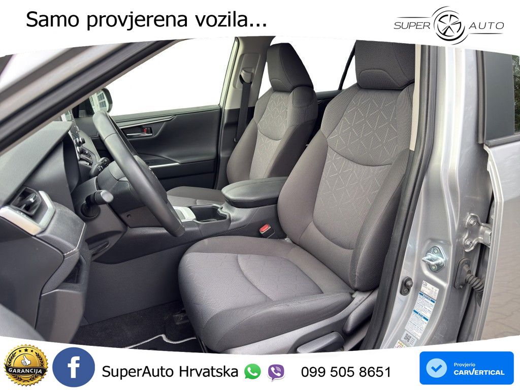 Toyota RAV4 2.5 (222 KS) Hybrid E-Four e-CVT LED+GR SJED+ACC