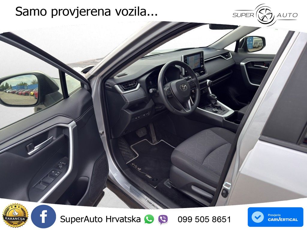 Toyota RAV4 2.5 (222 KS) Hybrid E-Four e-CVT LED+GR SJED+ACC