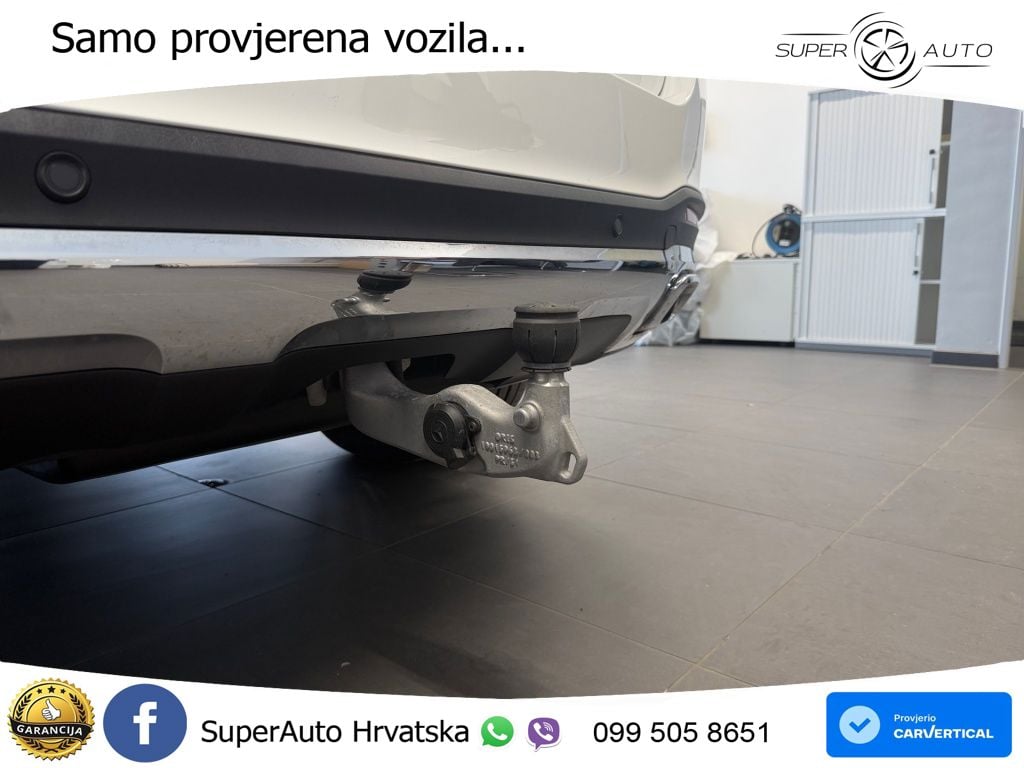 Mercedes GLE 300d (269 KS) EQ Boost 4MATIC 9G-TRONIC AMG ZRAČNI+ACC+GR SJED+360+PANO