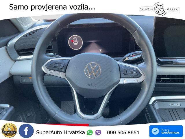 Volkswagen T-Roc 1.5 eTSI (150 KS)  DSG LED+GR SJED+ACC