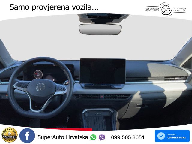 Volkswagen T-Roc 1.5 eTSI (150 KS)  DSG LED+GR SJED+ACC