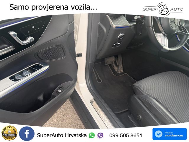 Mercedes GLC 220d (197 KS) 4MATIC 9G-TRONIC ACC+GR SJED+360+PANO