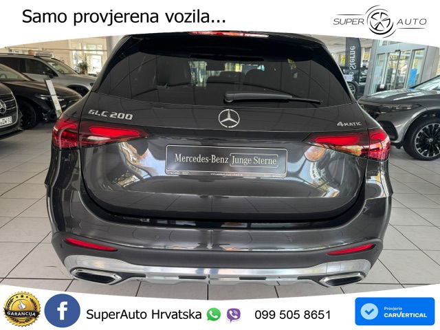 Mercedes GLC 200 (204 KS) 4MATIC 9G-TRONIC AMG LED+GR SJED+ACC