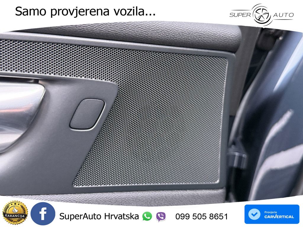 Volvo XC60 T8 AWD Geartronic ACC+HEAD+4xGR SJED+360+PANO