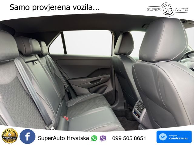 Volkswagen T-Roc 1.5 eTSI (150 KS)  DSG R-Line LED+GR SJED+ACC