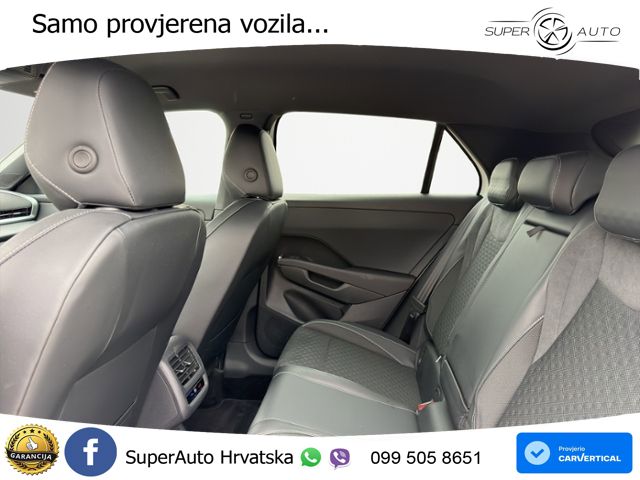 Volkswagen T-Roc 1.5 eTSI (150 KS)  DSG R-Line LED+GR SJED+ACC