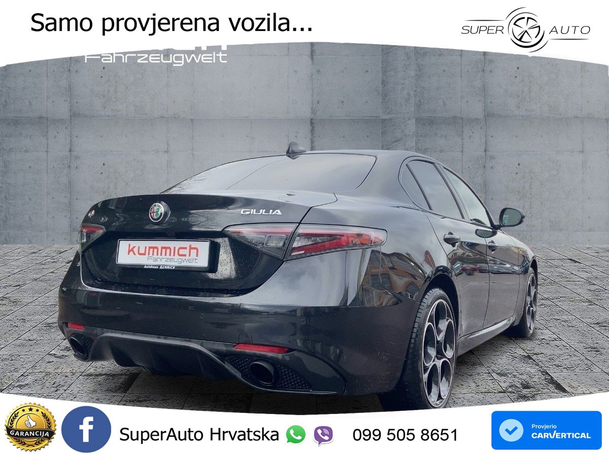 Alfa Romeo Giulia 2.0 Turbo (280 KS) Q4 Automatic LED+GR SJED+ACC