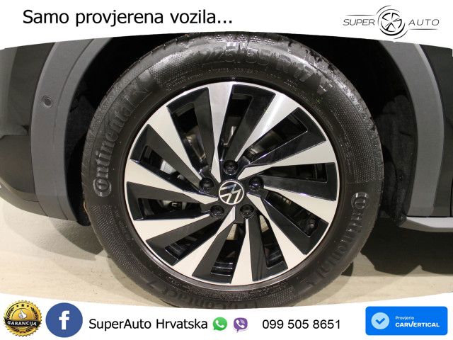 Volkswagen T-Roc 1.5 eTSI (150 KS)  DSG LED+GR SJED+ACC