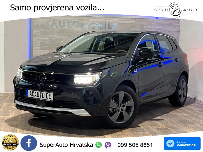 Opel Grandland 1.2i Turbo (130 KS) Automatic LED+ACC