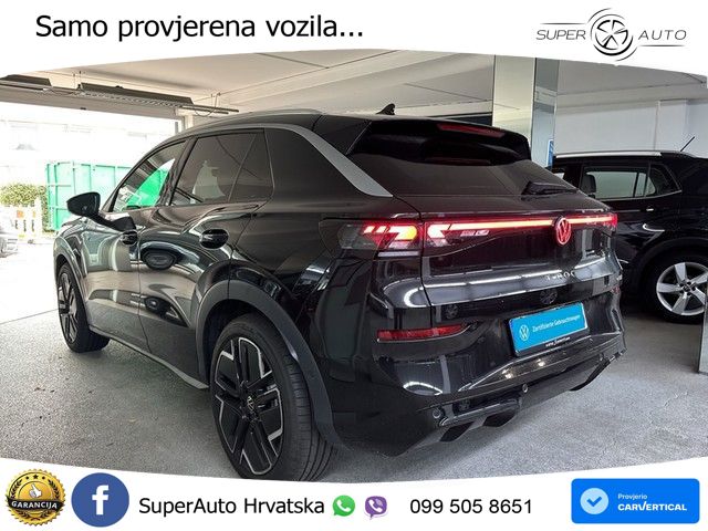 Volkswagen T-Roc 1.5 eTSI (150 KS)  DSG R-Line MATRIX+GR SJED+KAM