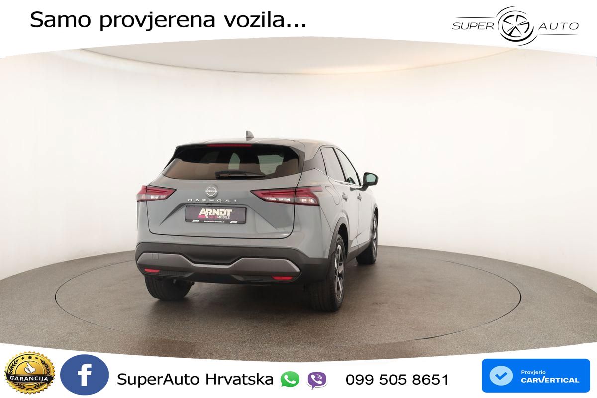 Nissan Qashqai 1.3 DIG-T (140 KS) N-Connecta LED+GR SJED+ACC