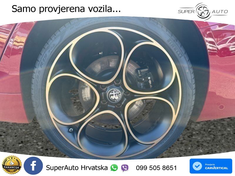 Alfa Romeo Giulia 2.0 Turbo (280 KS) Q4 Automatic LED+GR SJED+ACC