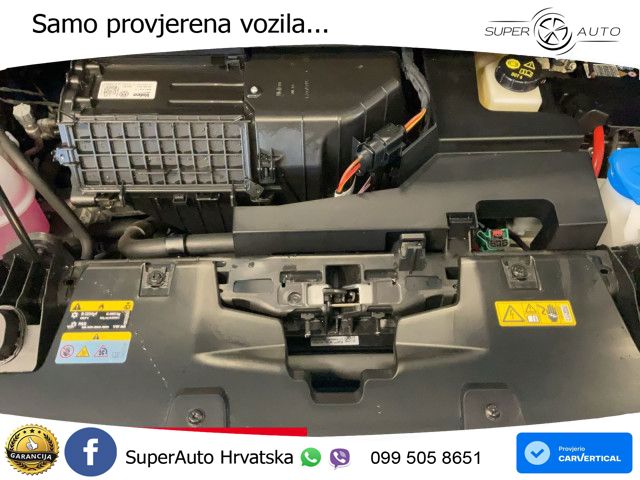 Volkswagen ID.3 Pro 62 kWh (204 KS) LED+GR SJED+ACC