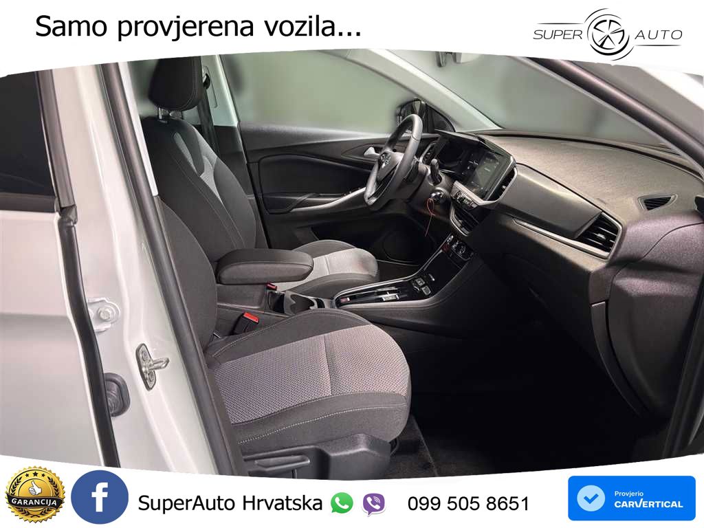 Opel Grandland 1.2i Turbo (130 KS) Automatic LED+ACC